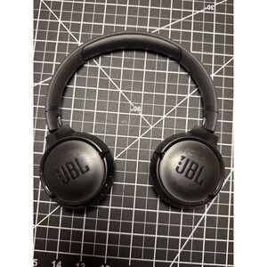 JBL Tune 510BT Wireless On-Ear Headset With Pure Bass Sound Black ONE SIDE WORKS